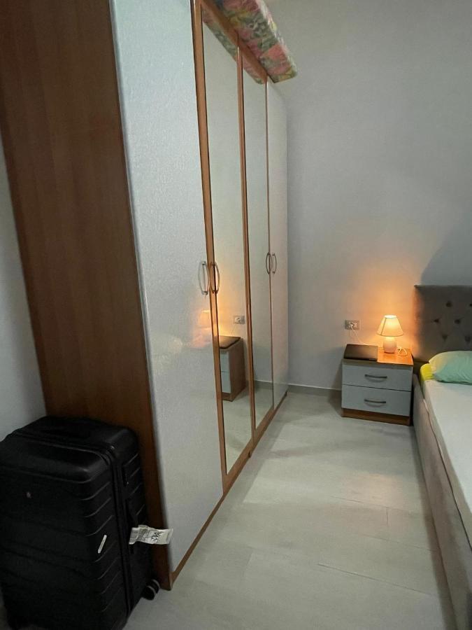 Apartament Gjergji Sarande Exterior photo